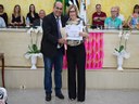 Vereador Juninho do Esporte e homenageada Lúcia Maria Soto Bacaro