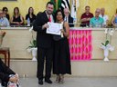 Vereador Higor Tossato e homenageada Maria Dias Pereira
