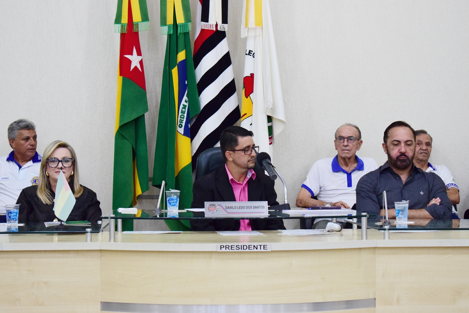 Mesa Principal 3.JPG