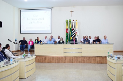 Mesa Principal 5.JPG