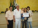 Dr. Marco Antonio Colman, Coordenador de Saúde Bucal, Vereador Francisco Rossi, Arthur Mussato de Almeida com a mãe, aluno do Berçário da EMEI Nana Nenê, e Dra. Angélica Harumi Konda