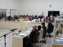Vereadores e público presente nas galerias da Casa