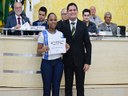 Vereador Victor Palhares entrega Diploma à vereadora-estudante do Parlamento Jovem 2019