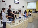 Momento do Juramento pelos vereadores-estudantes