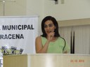 Senhora Iraci Pereira Lobo Parizoto agradecendo a homenagem