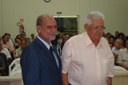 Vereador Milton Polon recebendo o Sr. Leonardo Sanches - Ex-Vereador, atuou na 6ª e 8ª Legislatura