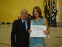 Vereador Ailton Oscar Loresetti e a homenageada Sra. Márcia Cristina de Barros Rossi - Loja Maçônica Patriarca da Independência