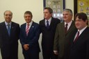 Homenageado José Fernando Pinto da Costa, Ministro do Supremo Tribunal Federal Marco Aurélio Mello, Vereador José Antonio Pedretti, Prefeito Célio Rejani e Presidente da Câmara Juliano Brito Bertolini