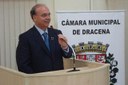 Homenageado Sr. José Fernando Pinto da Costa agradecendo a horaria