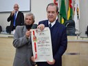 Ex-vereador e autor da homenagem Pedro Gonçalves Vieira e dep. Eleuses Paiva