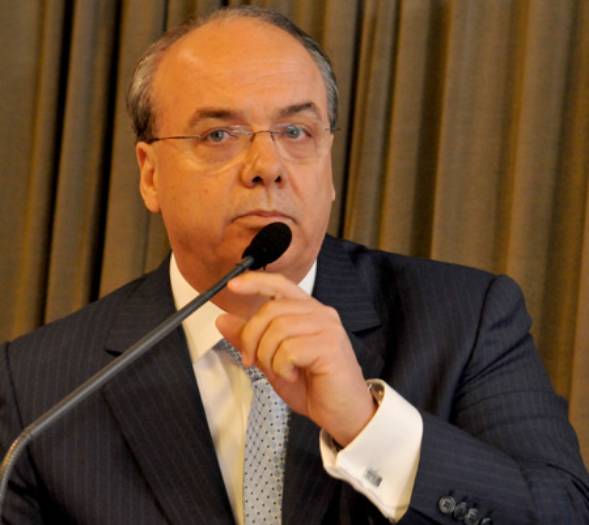 Câmara de Dracena realiza sessão solene para entrega de Diploma de Honra ao Mérito a José Fernando Pinto da Costa