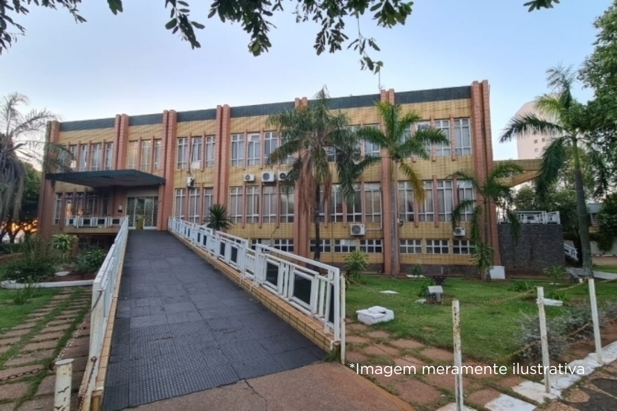 Câmara de Dracena solicita informações sobre entrega de uniformes a servidores municipais