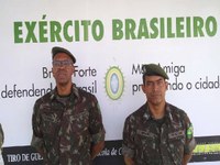 Câmara entrega Diplomas de Honra ao Mérito ao Sargento Benício, ao Tenente Soares e ao Atirador Destaque