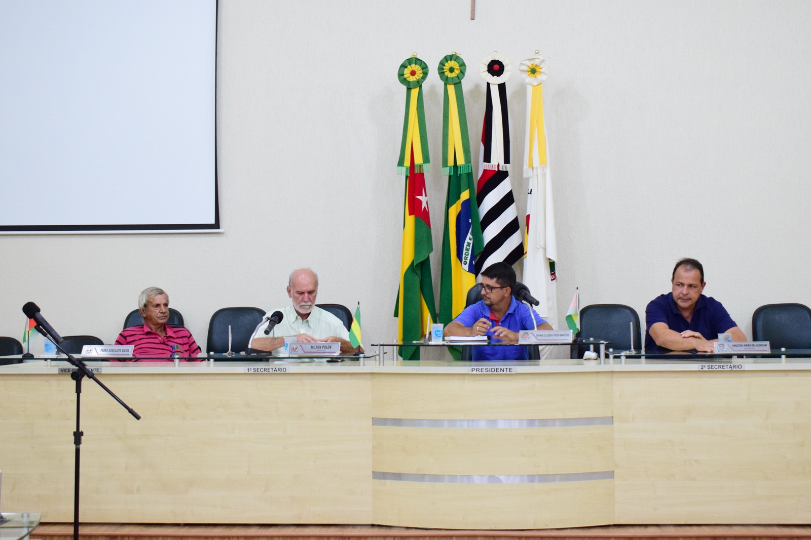 Câmara Municipal de Dracena realiza a 1ª e a 2ª sessões extraordinárias da Legislatura.
