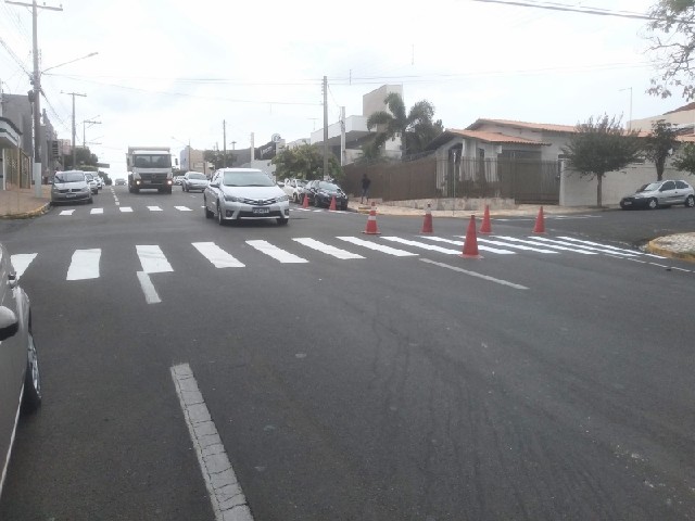 Câmara Municipal de Dracena sugere à Administração locais para pintura de faixas de pedestres e faixas elevada