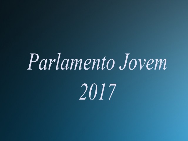 Câmara realiza sessão solene do Parlamento Jovem nesta segunda-feira