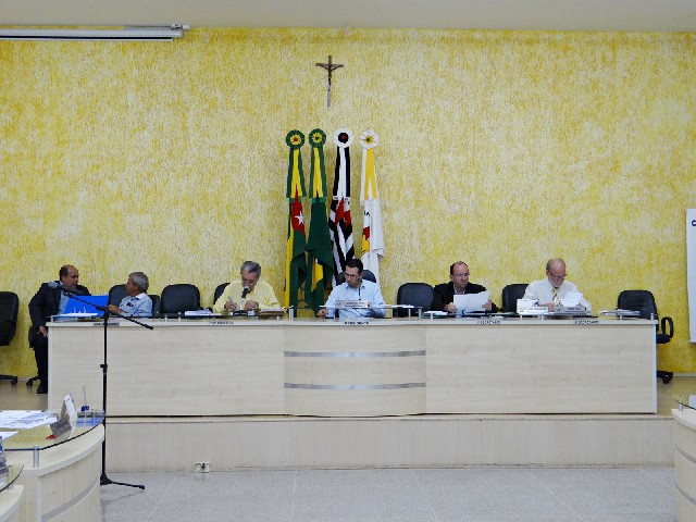 Câmara sugere à prefeitura que conceda Abono de Natal a funcionários públicos municipais