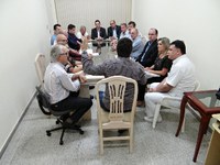 Devido à reforma do Banco de Sangue da Santa Casa, vereadores e diretoria discutem uso do prédio da EMS