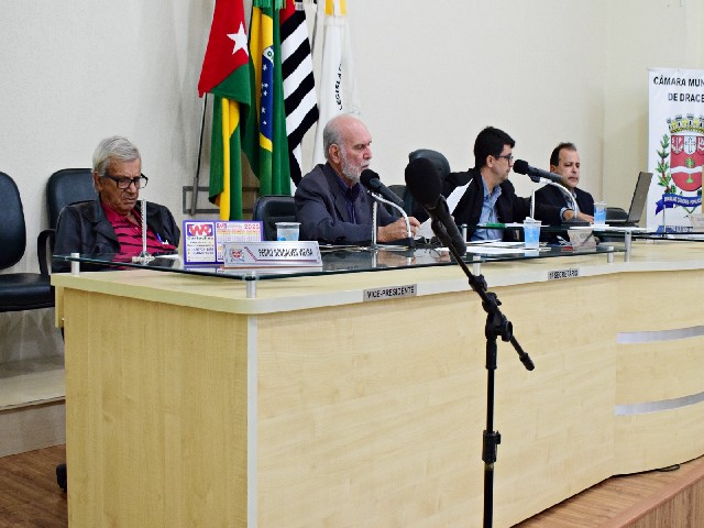 Em sessão ordinária, vereadores debatem melhorias na infraestrutura urbana e nas políticas públicas de Dracena