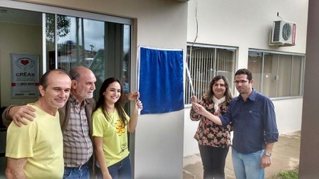 Inauguração da sede própria do Creas recebe Votos de Congratulações em sessão
