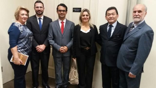 Legislativo dracenense prestigia posse dos conselheiros do CEE/SP