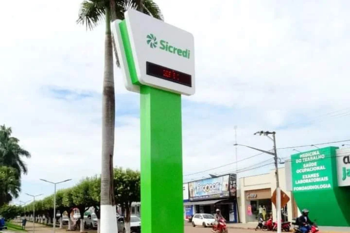 Legislativo dracenense sugere parceria com o Sicredi para instalação de relógios em pontos estratégicos da cidade