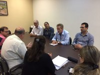 Presidente da Câmara Municipal de Dracena participa de reunião em busca de recursos para Unesp