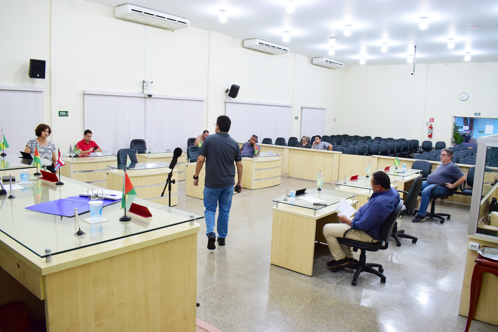 Projeto que cria cargos de professor de EMEI em Dracena é aprovado em primeira votação