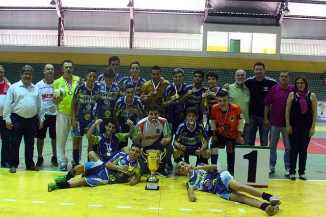 Rodrigo Caio e Campeões da Copa São Paulo sub-16 receberão Diplomas de Honra ao Mérito