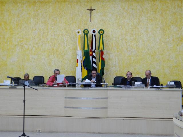 Sete projetos são aprovados em sessão da Câmara Municipal de Dracena