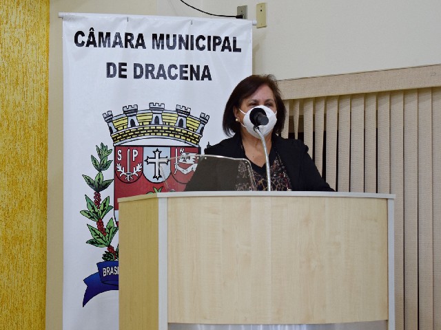 Vereadora Maria Mateus solicita informações ao Poder Executivo