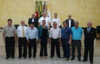 Vereadores apóiam ações do Outubro Rosa em Sessão