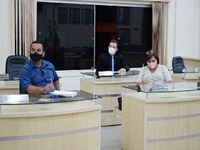 Vereadores aprovam três projetos de lei em sessão extraordinária